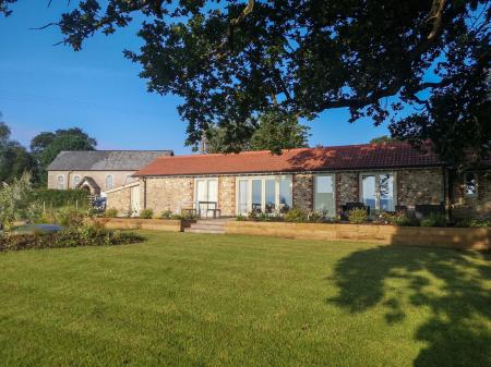 The Cosy Cowshed, Dalwood, Devon