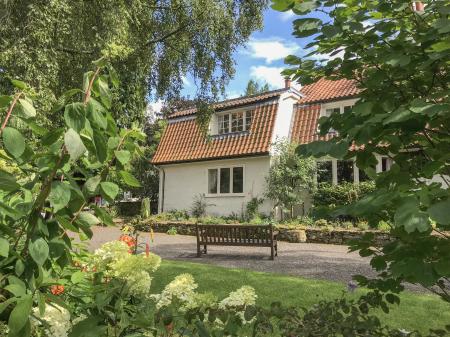 Branklyn Cottage, Perth