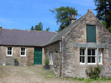 Steading Cottage, Craigievar Castle