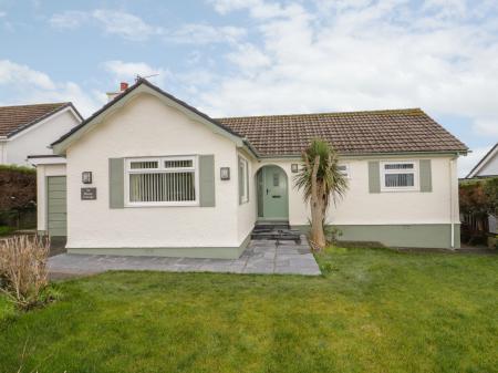 Hardy Cottage, Benllech, Gwynedd