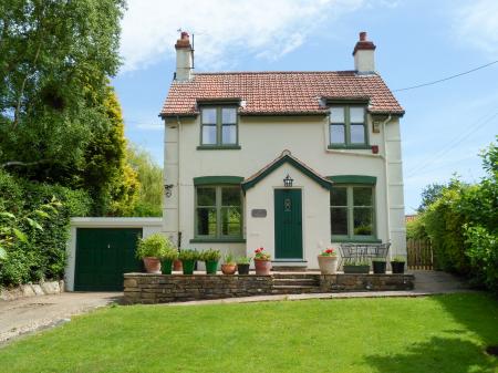 Applegarth, Cloughton, Yorkshire