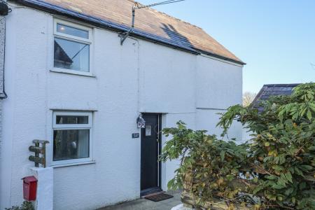 Oscar's Pad, Brynsiencyn, Gwynedd