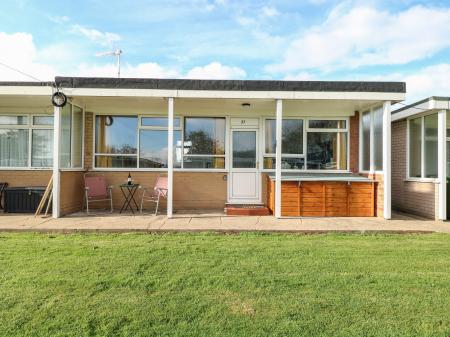 31 Seaward Crest, Mundesley