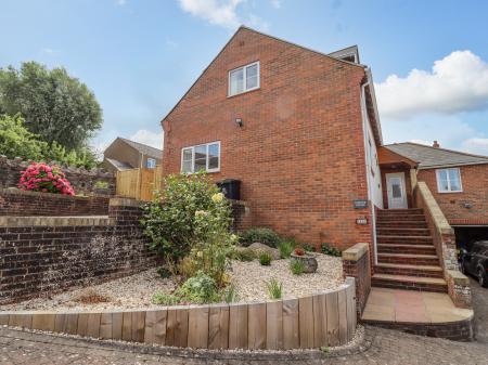 Corner House, Cinderford