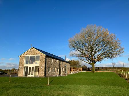 Llyn Noddfa, Llandeilo, Dyfed