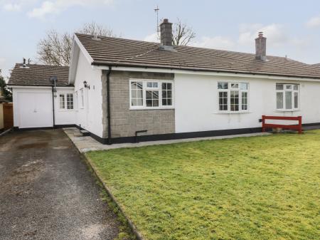 13 Lyndhurst Avenue, Kilgetty, Dyfed