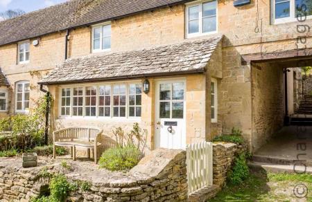 Willow Cottage, Bourton-on-the-Water, Gloucestershire