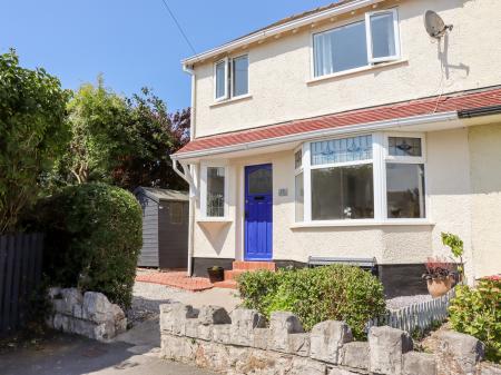 13 The Crescent, Rhos-on-Sea