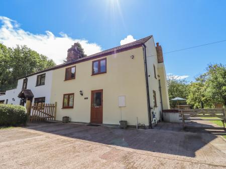 1 Greenway, Cinderford, Gloucestershire