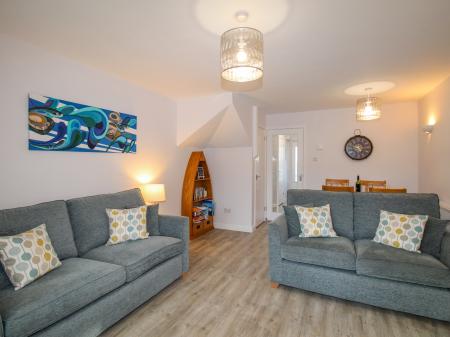 Chesil Retreat, Weymouth