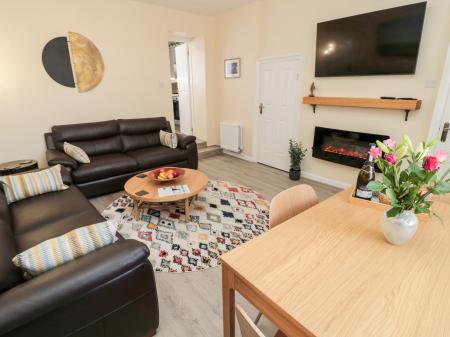 Stone's Throw, Amble, Northumberland