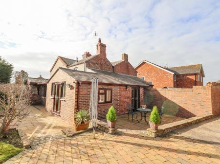 4 Green Farm Cottage, Saughall, Cheshire
