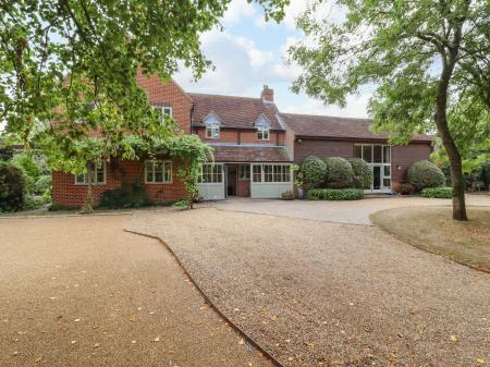 Yew Tree Farm, Ludgershall, Buckinghamshire