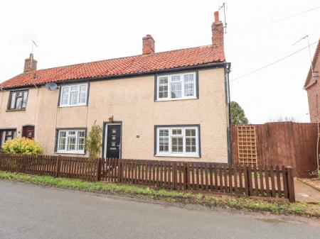 Well Cottage, Grimston