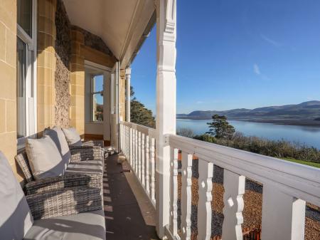 Bryn Mel Manor Straits View, Menai Bridge, Gwynedd