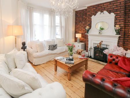 Stunning Large Victorian Townhouse, Cardiff, Glamorgan