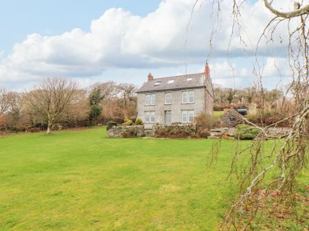 Treveddoe Farmhouse, St Neot, Cornwall