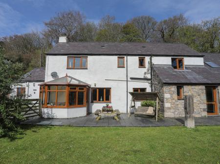 Long House, Beaumaris, Gwynedd