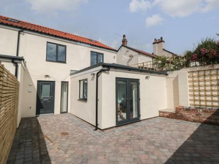 2 Staveley Cottages, Great Driffield