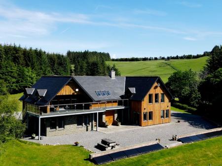 Ben Luna Lodge, Drumnadrochit