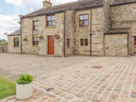 Orcaber Farmhouse, Austwick, Yorkshire