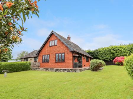 Pondarosa, Newbridge-on-Wye