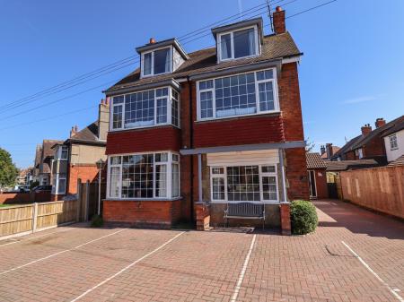 Chalfont Lodge, Skegness