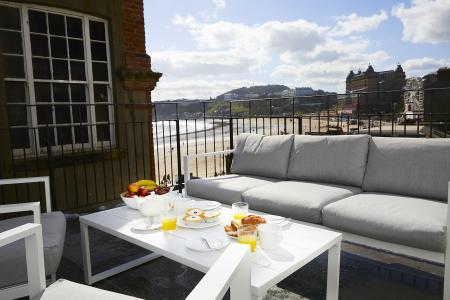 The Stoop, Scarborough