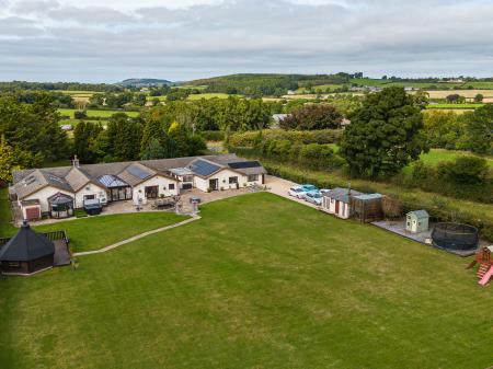 Brookway Lodge, Caerwys, Clwyd