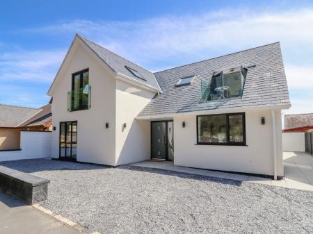 Blackrock Gem, Morfa Bychan, Gwynedd
