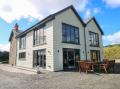 Little Pale, Whitland
