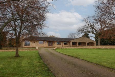 Blossom Hill, Witney