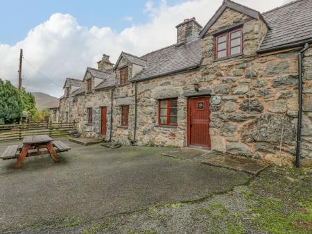 Ysgubor, Dinas Mawddwy, Gwynedd