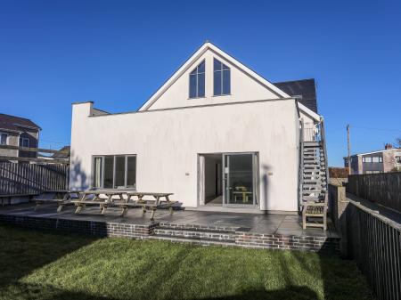 Plas Gwylan, Rhosneigr, Gwynedd