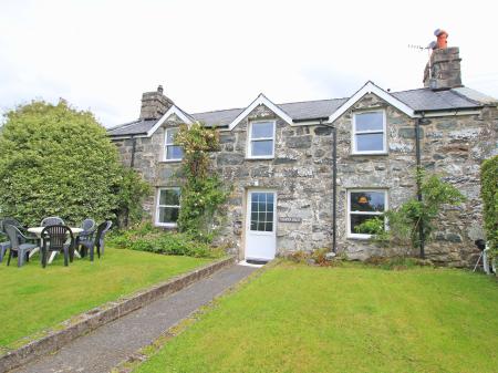The Farmhouse, Llanbedr