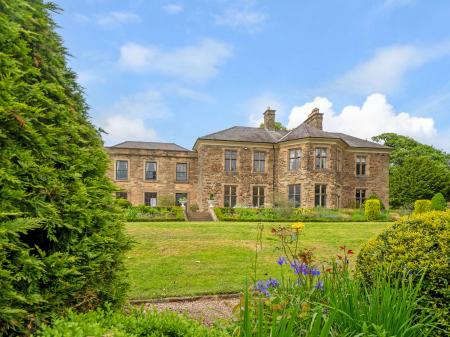 Hallfield Hall, Shirland