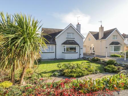 Seabreeze, Llandudno, Gwynedd