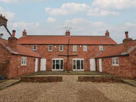 Champagne Cottage, Weaverthorpe