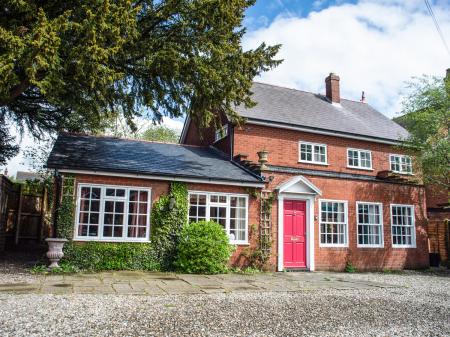 Dorrington Court, Dorrington, Shropshire