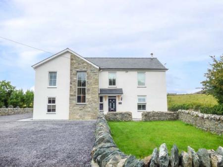 Chapel House, Llanddeusant, Gwynedd