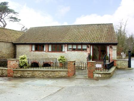 Brook Cottage, Milton-on-Stour