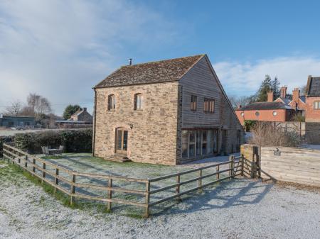 Glebe Barn, Caynham, Shropshire