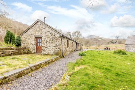 Bythyn Ddol Hafod, Capel Curig, Gwynedd