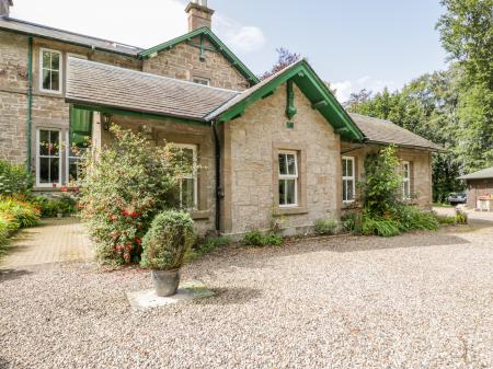 Courtyard Cottage, Forfar