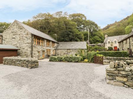 Hendoll Barn, Fairbourne, Gwynedd