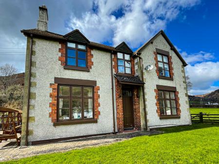 The Farm House, Llangollen, Clwyd