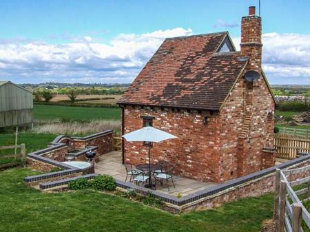 Owl Cottage, Napton-on-the-Hill, Warwickshire