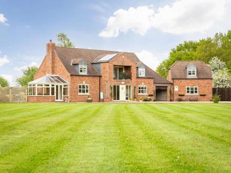 Broadleaf House, Skellingthorpe, Lincolnshire