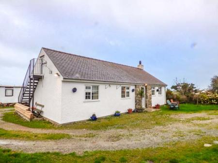 Ty Woods Cottage, Rhoscolyn