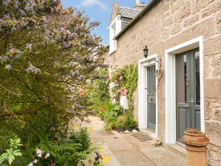 Coorie Doon, Nairn, Highlands and Islands